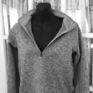 STORMPACK SUNICE SIZE SMALL PULLOVER